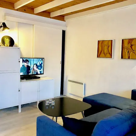 Perfectly Located Terraced House In Hébergement de vacances
